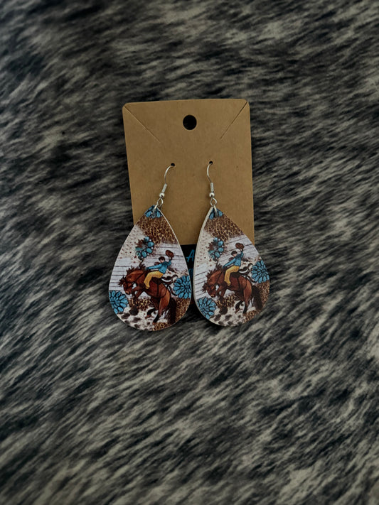 #18 Bronc Earrings